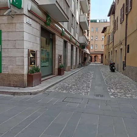 Lusitana Alloggi 2 *
