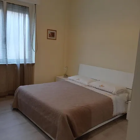 Lusitana Alloggi 2 * Foligno