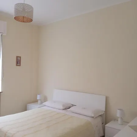 Apartamento Lusitana Alloggi 2 *