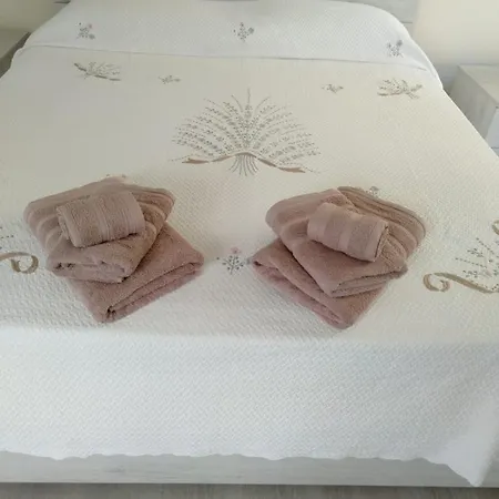 Lusitana Alloggi 2 * Foligno