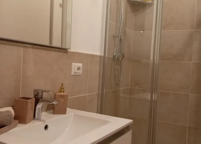 Apartment Lusitana Alloggi 2 *